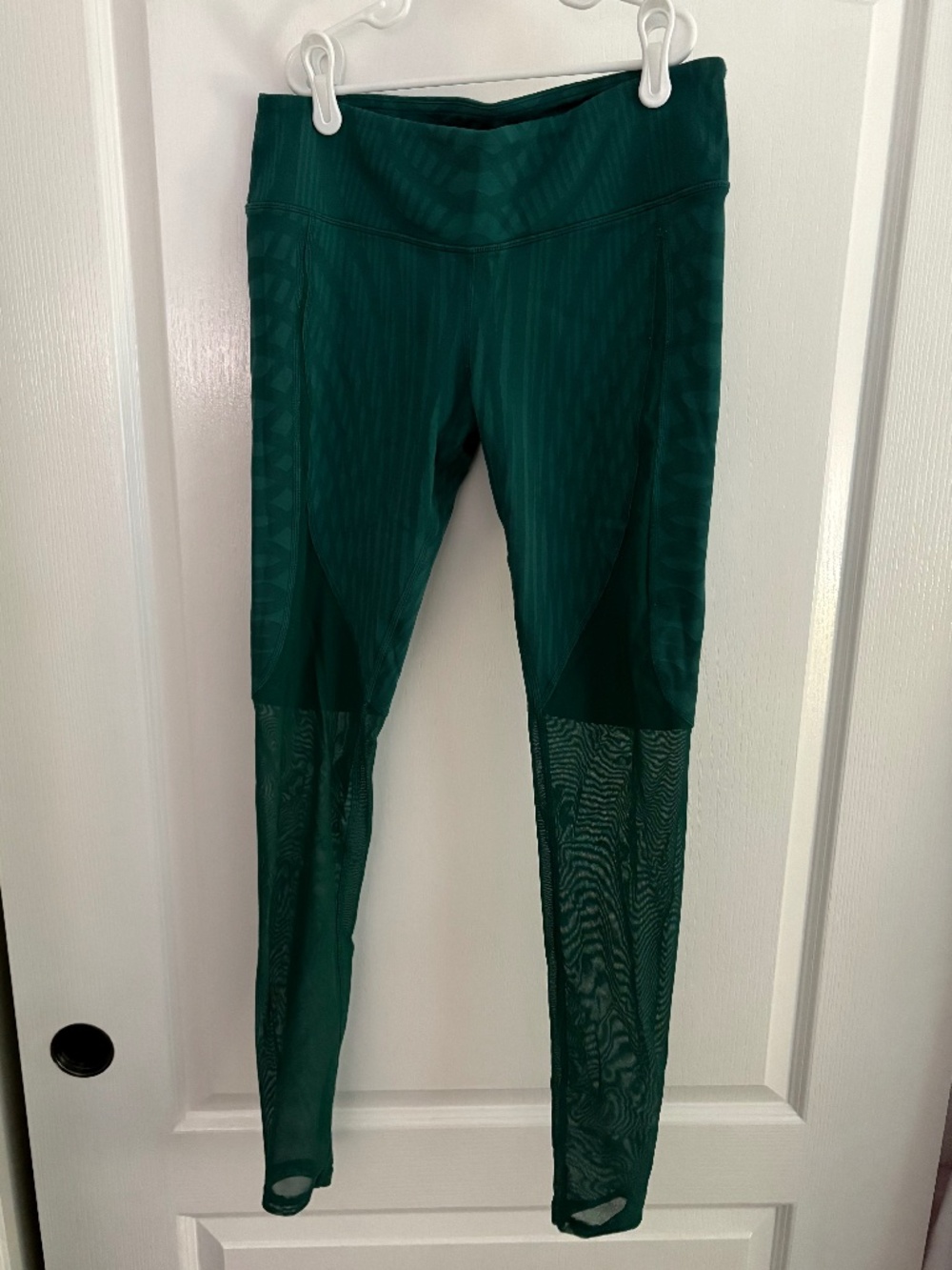 ALO Yoga Dark Green Mesh Panel Leggings
